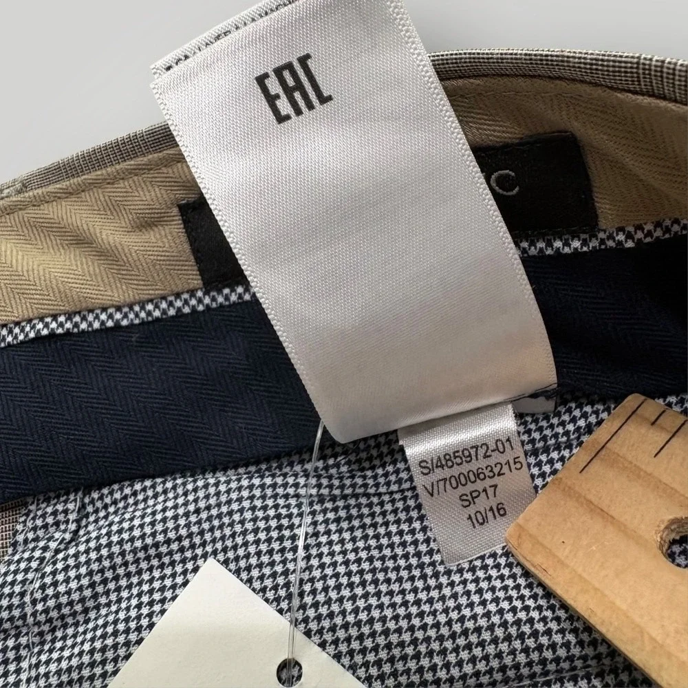 Banana Republic Pants Mens 34x34 Gray Plaid Non-Iron Slim Fit‎ Chino Straight